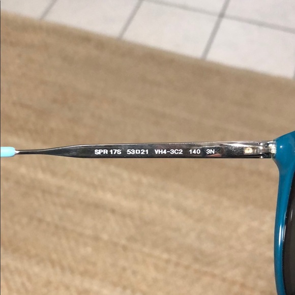 Prada Sunglasses, spring 2017 - Picture 2 of 5